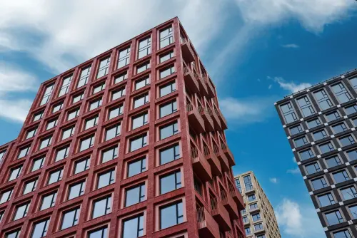 Левел Бауманская