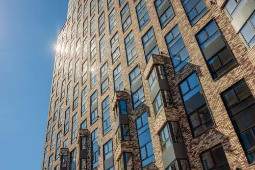 Левел Причальный