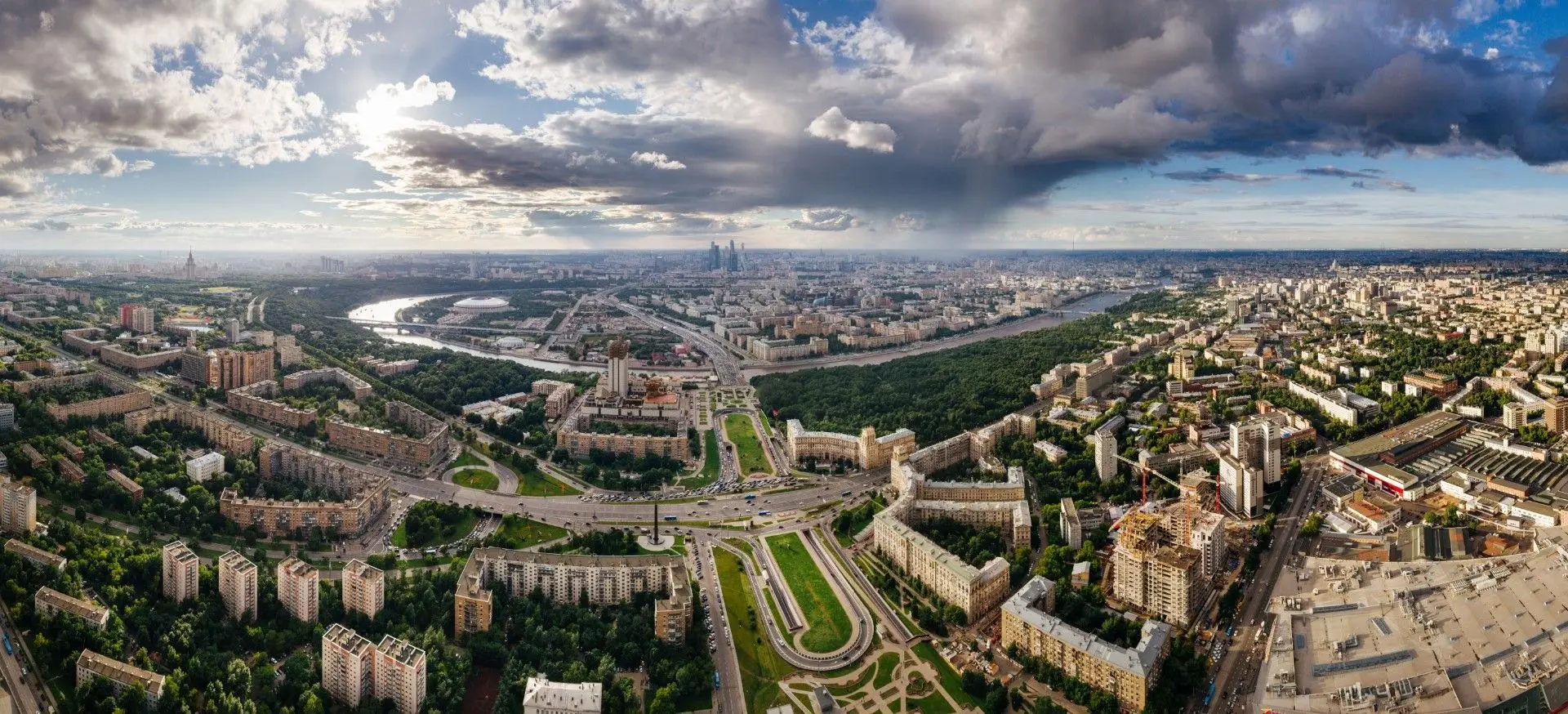 ЖК «Файв Тауэрс»