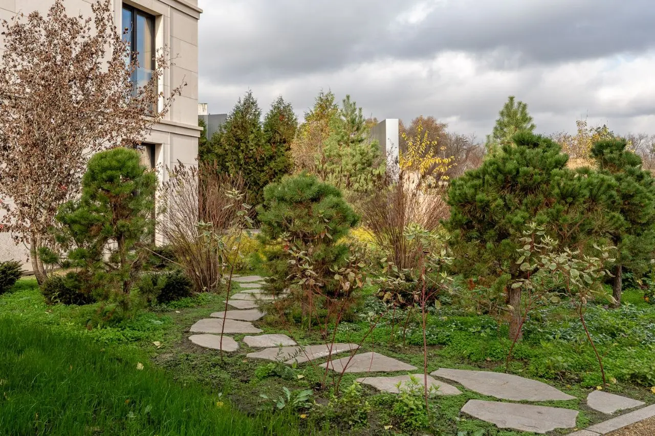 River Residences (Ривер Резиденсес)