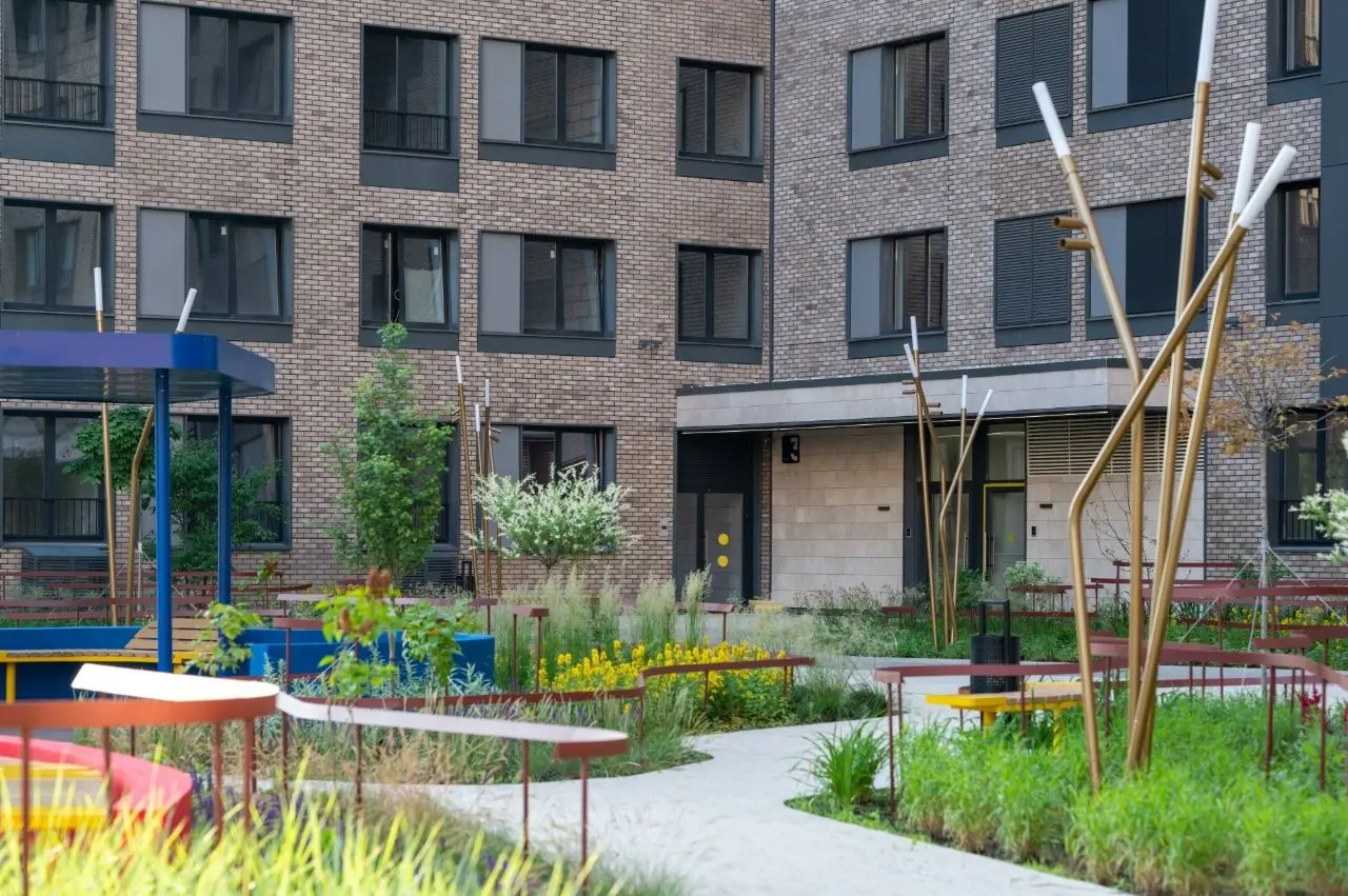 MainStreet (Мейнстрит)