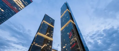 NEVA TOWERS (Нева Тауэрс)