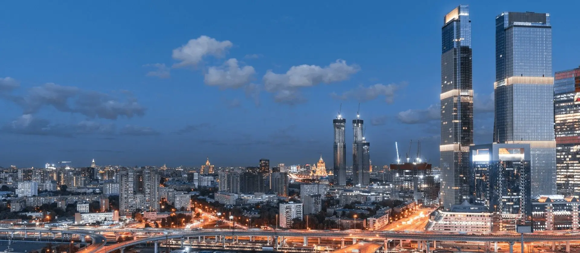 NEVA TOWERS (Нева Тауэрс)