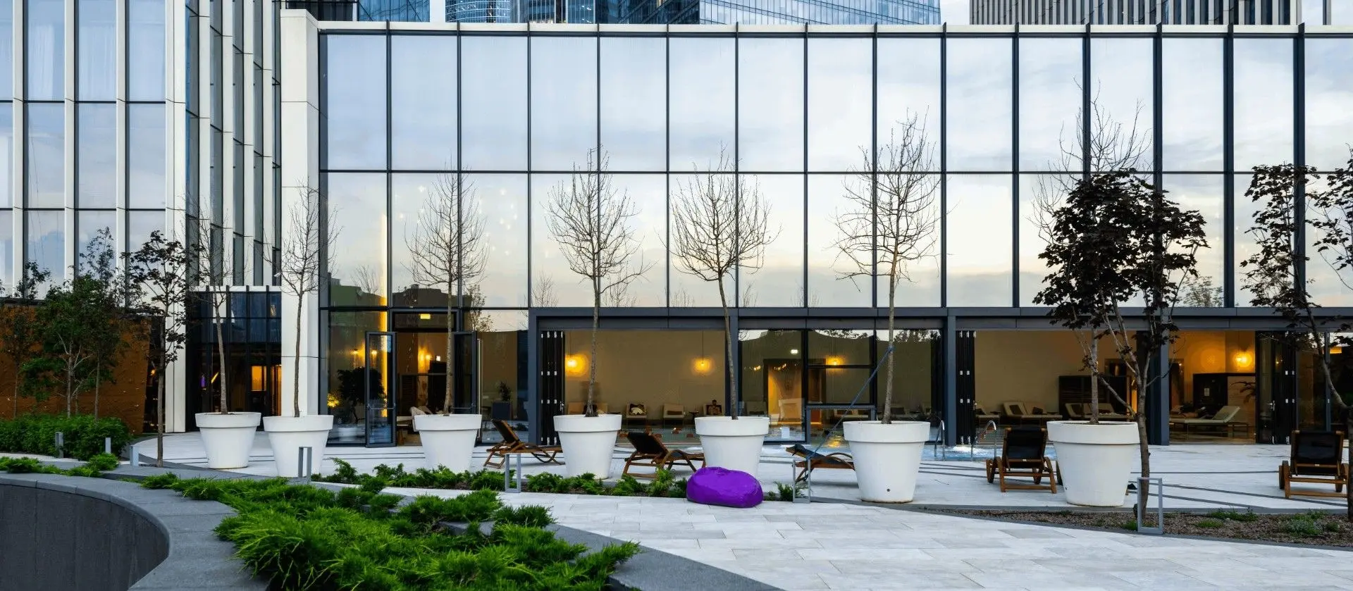 NEVA TOWERS (Нева Тауэрс)