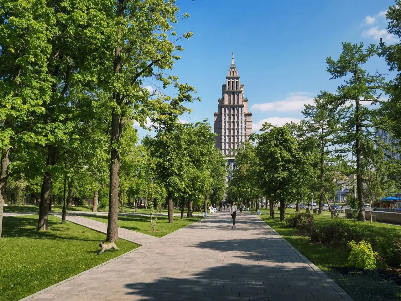 Комплекс апартаментов Alcon Tower (Алкон Тауэр)