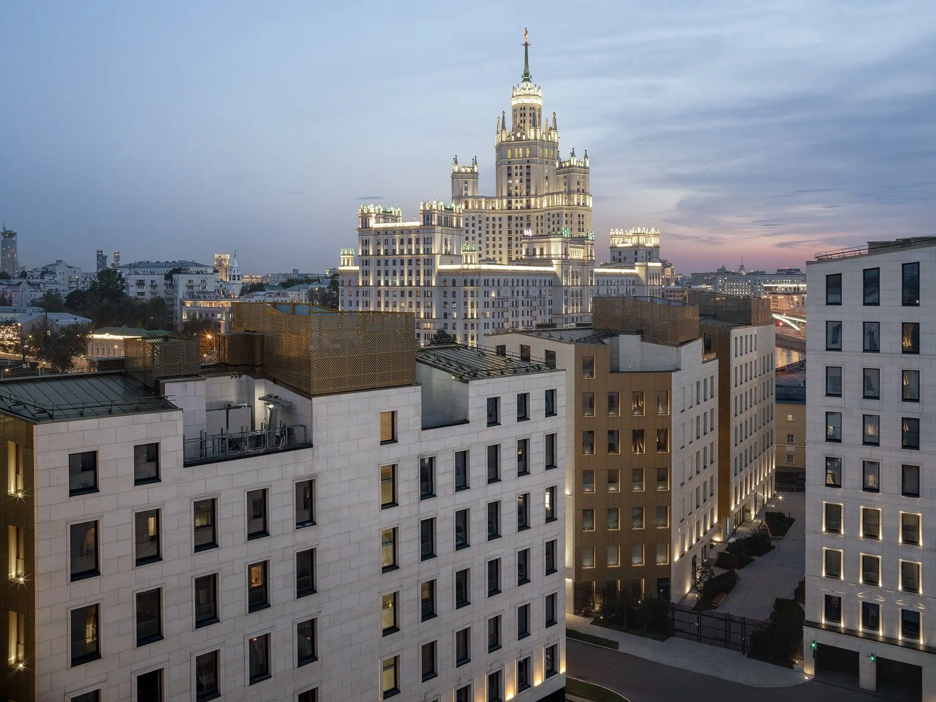 ЖК «Титул на Серебрянической»