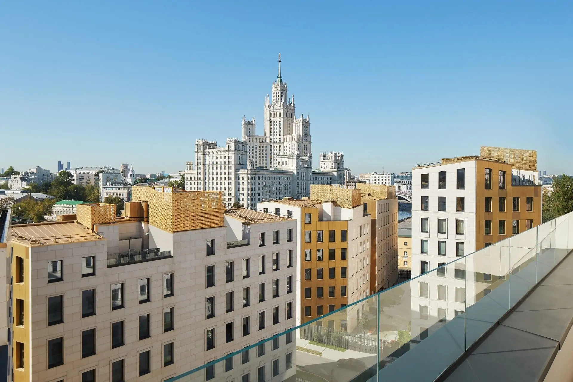 ЖК «Титул на Серебрянической»