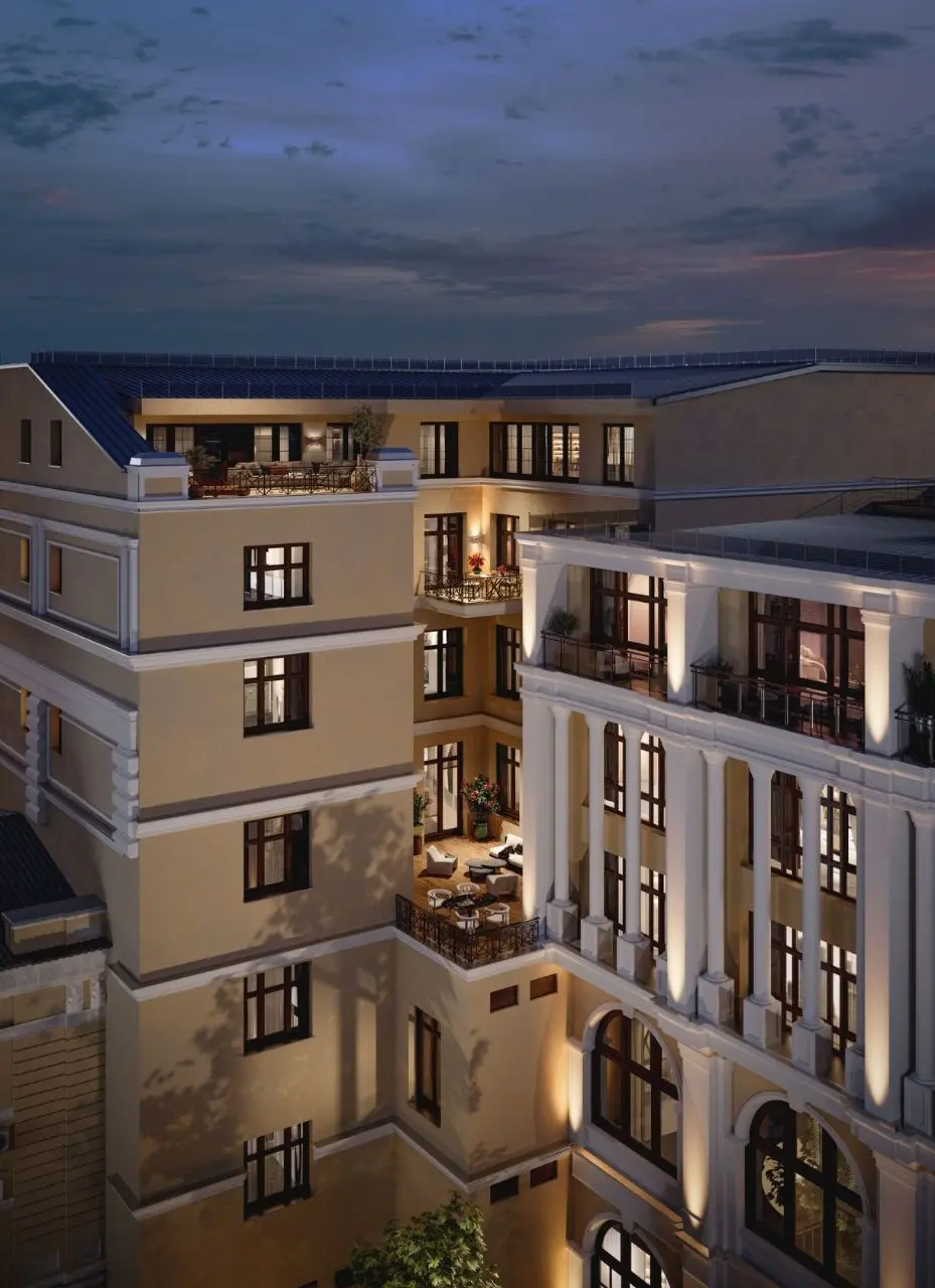 Kuznetsky Most 12 by Lalique (Кузнецкий Мост 12)